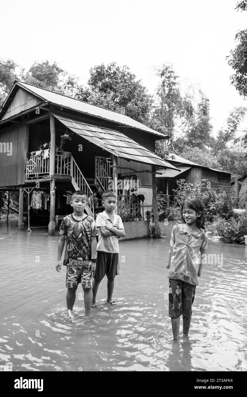 Cambodge, Kampong Phluk, inondations causées par de fortes pluies Banque D'Images