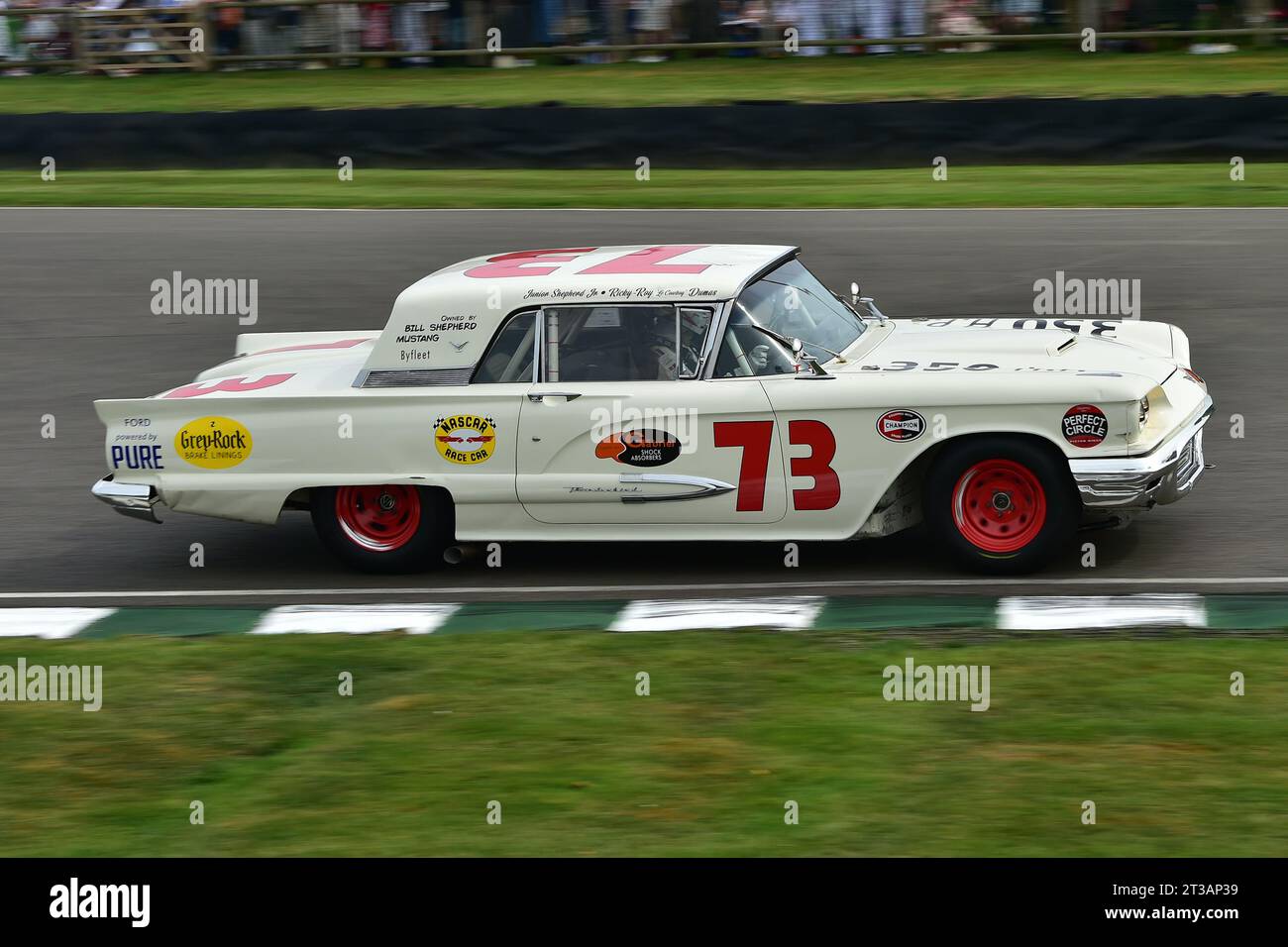 Bill Shepherd, Romain Dumas, Ford Thunderbird, St Mary’s Trophy Race, deux séances qualificatives suivies de deux courses de 25 minutes, le vainqueur étant un agg Banque D'Images