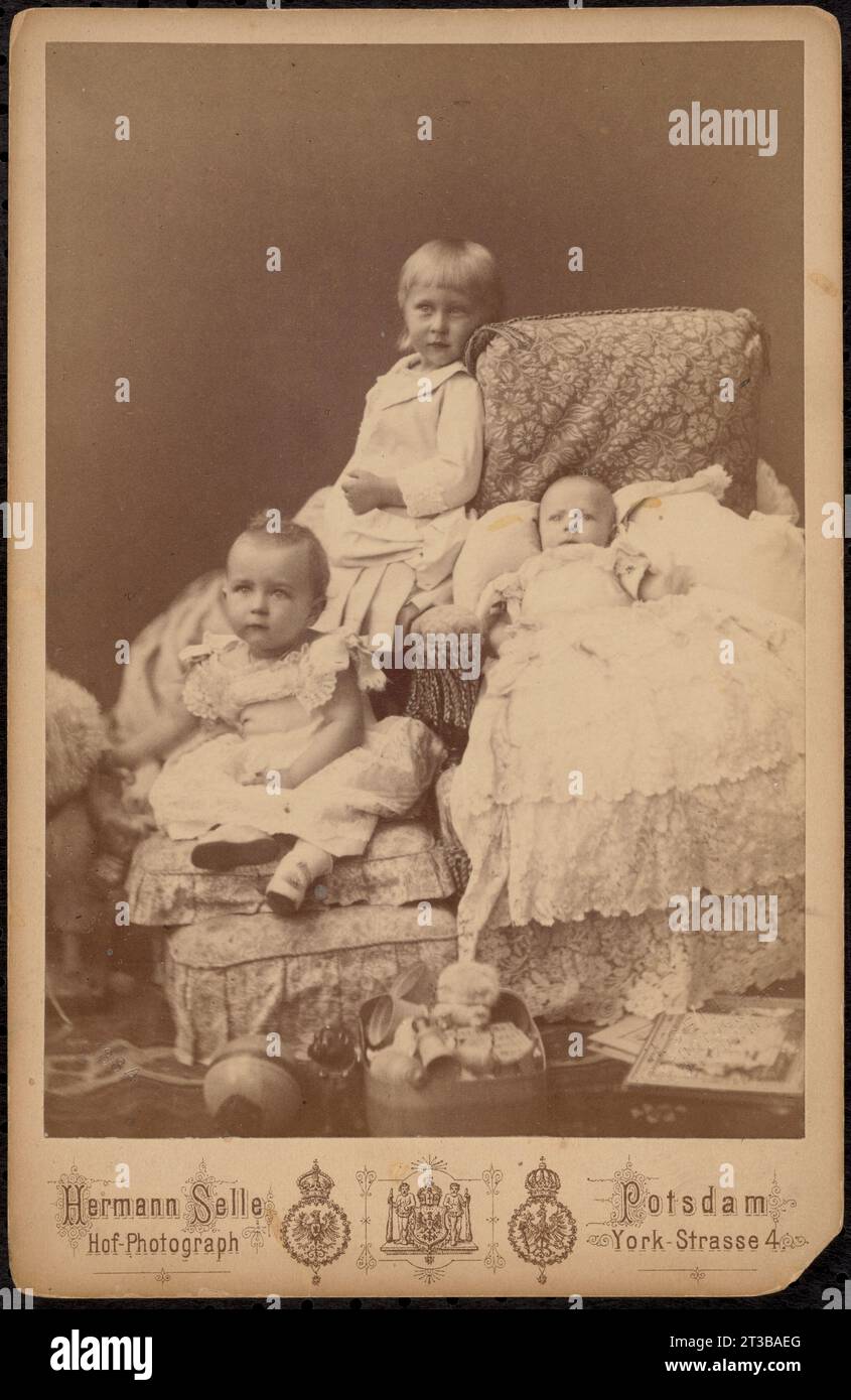 Le prince Friedrich Wilhelm, le prince Eitel Friedrich de Prusse et le prince Adalbert de Prusse Banque D'Images