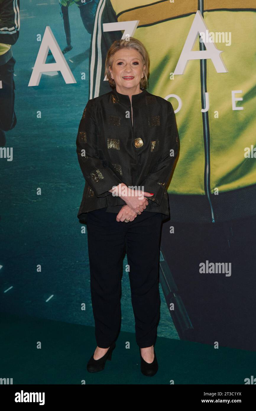 Londres, Royaume-Uni . 24 octobre 2023 . Caroline Quentin photographiée lors des arrivées de première au BFI Southbank DU PROJET LAZARUS S2 UK. Crédit : Alan D West/EMPICS/Alamy Live News Banque D'Images