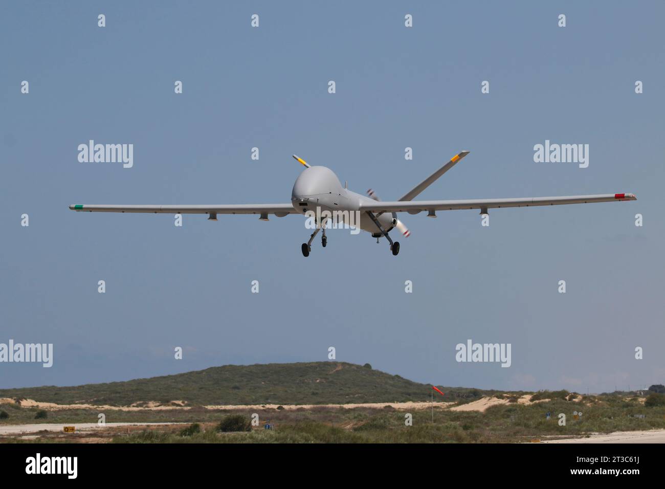 Un véhicule aérien sans pilote Hermes 900 Kochav de l ' armée de l ' air israélienne décolle. Banque D'Images