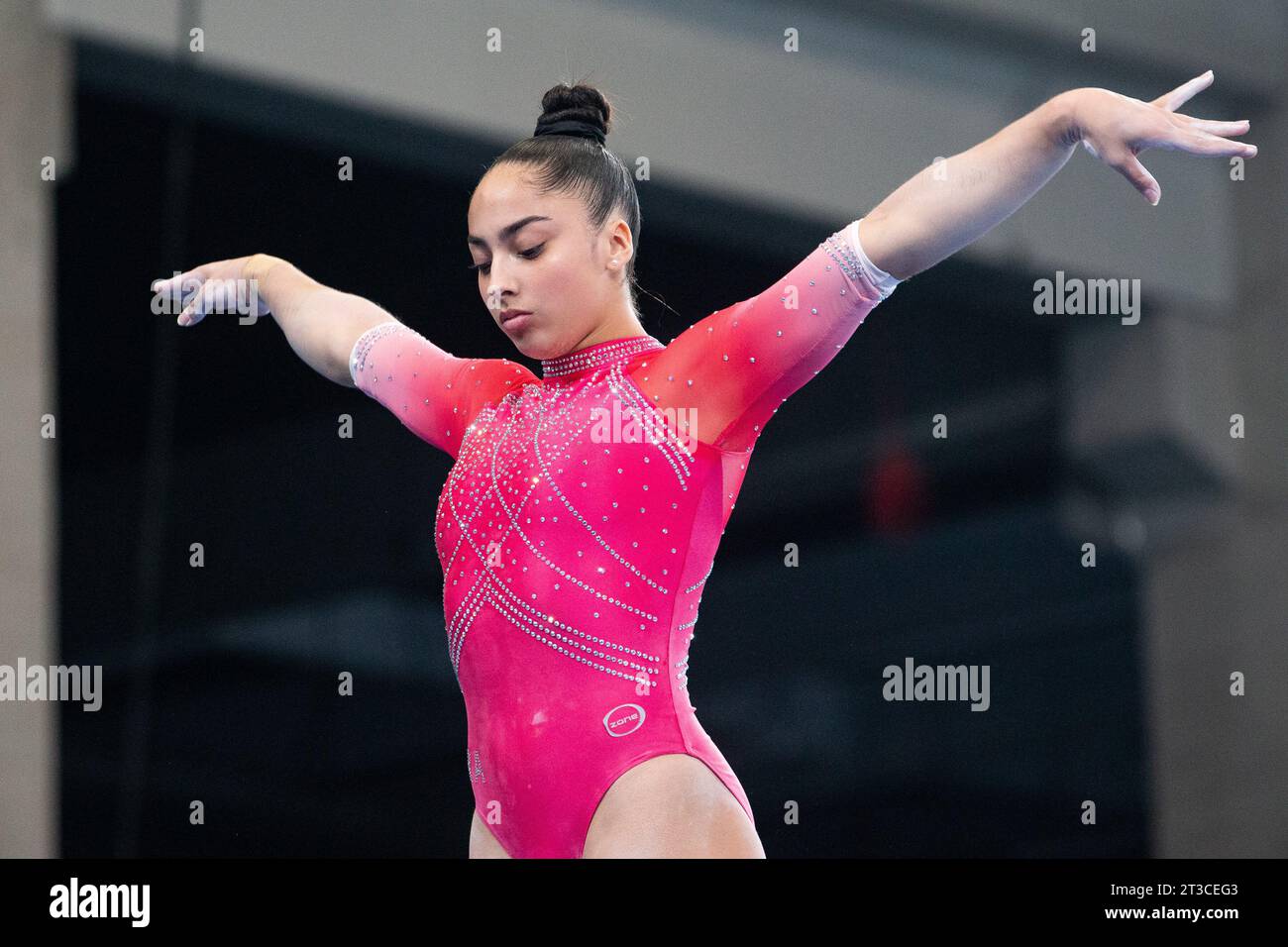 Santiago, Chili. 19 octobre 2023. Julia Soares du Brésil pendant l'entraînement au podium féminin de gymnastique artistique aux Jeux panaméricains de Santiago 2023, qui se sont déroulés au Centro de Deportes colectivos à Santiago, Chili. Daniel Lea/CSM/Alamy Live News Banque D'Images
