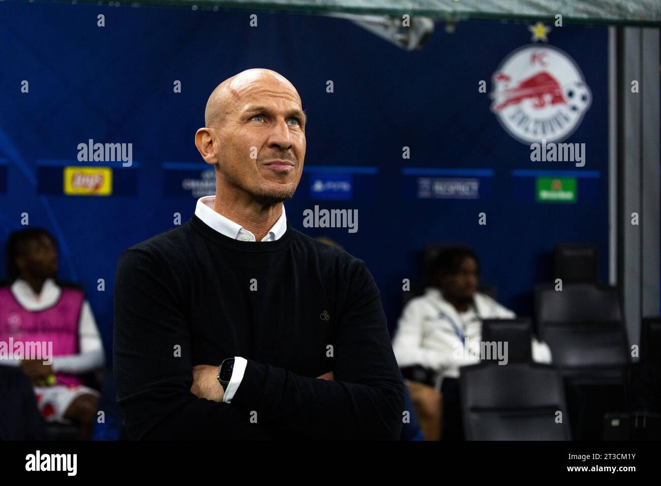 Gerhard Struber en action lors du match de football de l'UEFA Champions League entre le FC Internazionale et le FC Salzbourg au stade Giuseppe Meazza de Milan, Italie, le 24 2023 octobre Credit : Mairo Cinquetti/Alamy Live News Banque D'Images Gerhard Struber en action lors du match de football de l'UEFA Champions League entre le FC Internazionale et le FC Salzbourg au stade Giuseppe Meazza de Milan, Italie, le 24 2023 octobre Credit : Mairo Cinquetti/Alamy Live News Banque D'Images