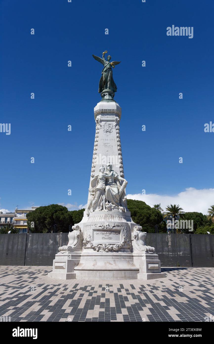 Nice (sud-est de la France) : Monument du Centenaire, monument commémorant le décret de la Convention promulgué le 4 février 1793 décidant t Banque D'Images