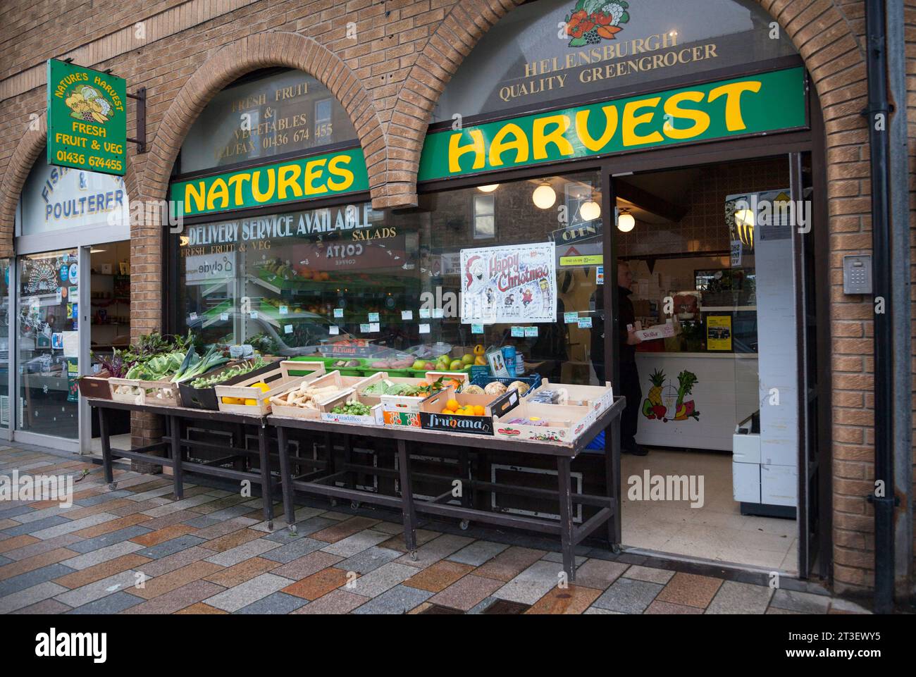 Natures Harvest - greengrocer sur West Princes St, Helensburgh Banque D'Images