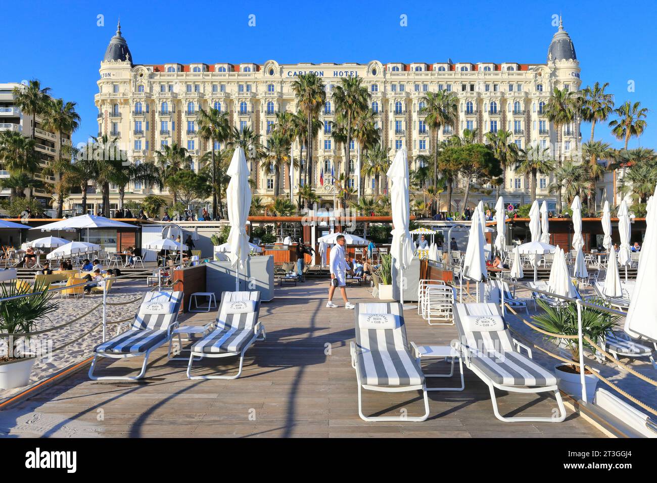 France, Alpes Maritimes, Cannes, Croisette, Hôtel Carlton (monument historique construit en 1913 et classé au patrimoine du 20e siècle), vue extérieure depuis le Th Banque D'Images