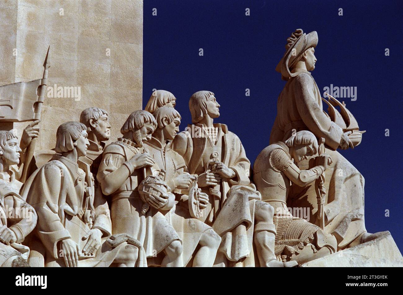 PADRÀO DESCOBRIMENTOS MEMORIAL BELÉM LISBOA PORTUGAL - LISBOA ART - PORTUGAL HISTOIRE- ARGENT IMAGE © PHOTOGRAPHIE : F.BEAUMONT Banque D'Images