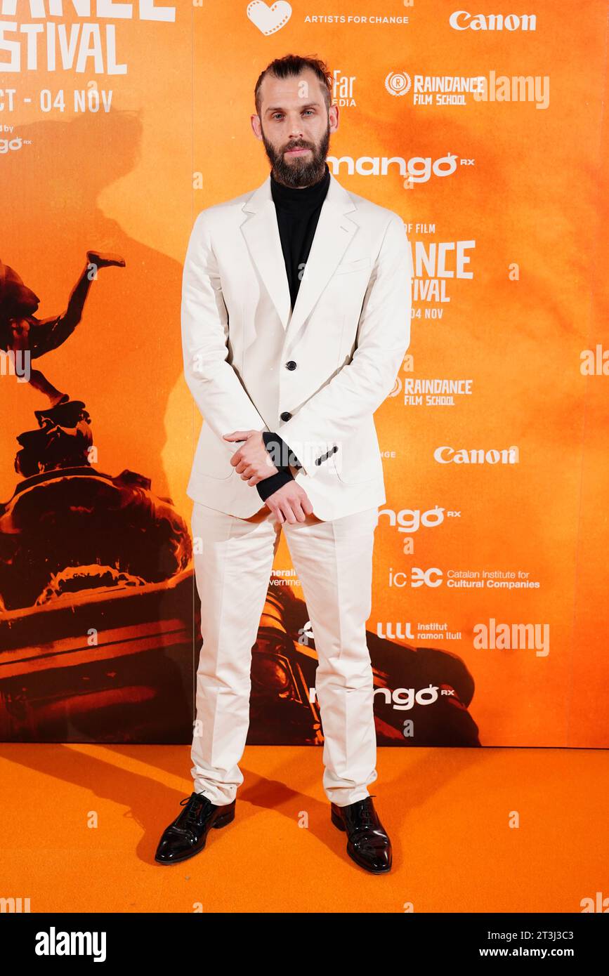 Chris Overton arrive pour la soirée de gala d'ouverture du Raindance film Festival pour la première britannique de Day of the Fight au Waldorf Hilton de Londres. Date de la photo : mercredi 25 octobre 2023. Banque D'Images