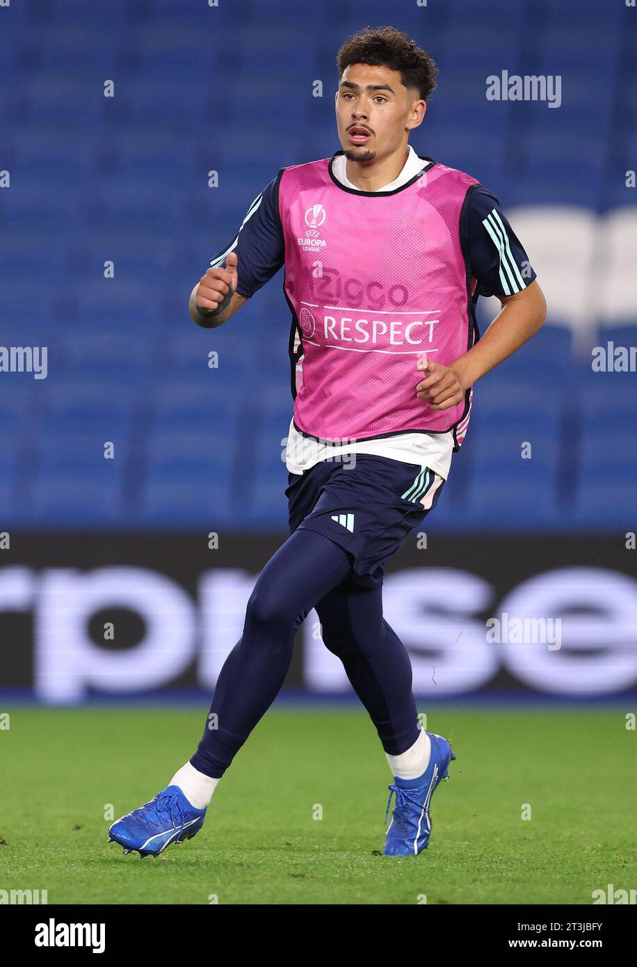 Tristan Gooijer de l'Ajax lors de l'entraînement d'avant-match au stade AMEX, Brighton et Hove. Date de la photo : 25 octobre 2023. Le crédit photo devrait se lire : Paul Terry/Sportimage crédit : Sportimage Ltd/Alamy Live News Banque D'Images