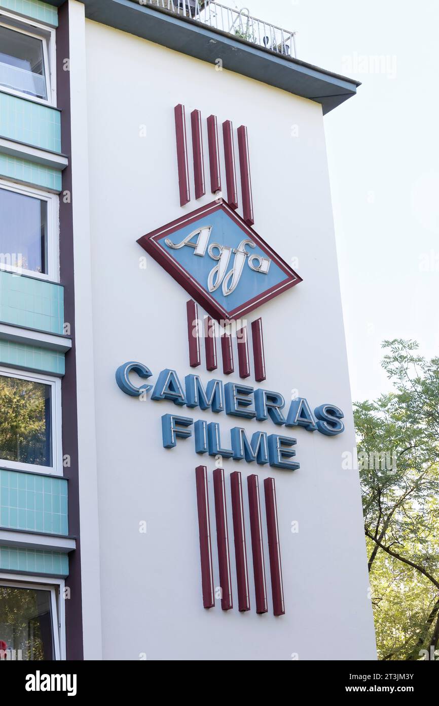 Agfa Cameras films, publicité extérieure ancienne sur un immeuble résidentiel, Bochum, Rhénanie du Nord-Westphalie, Allemagne Banque D'Images