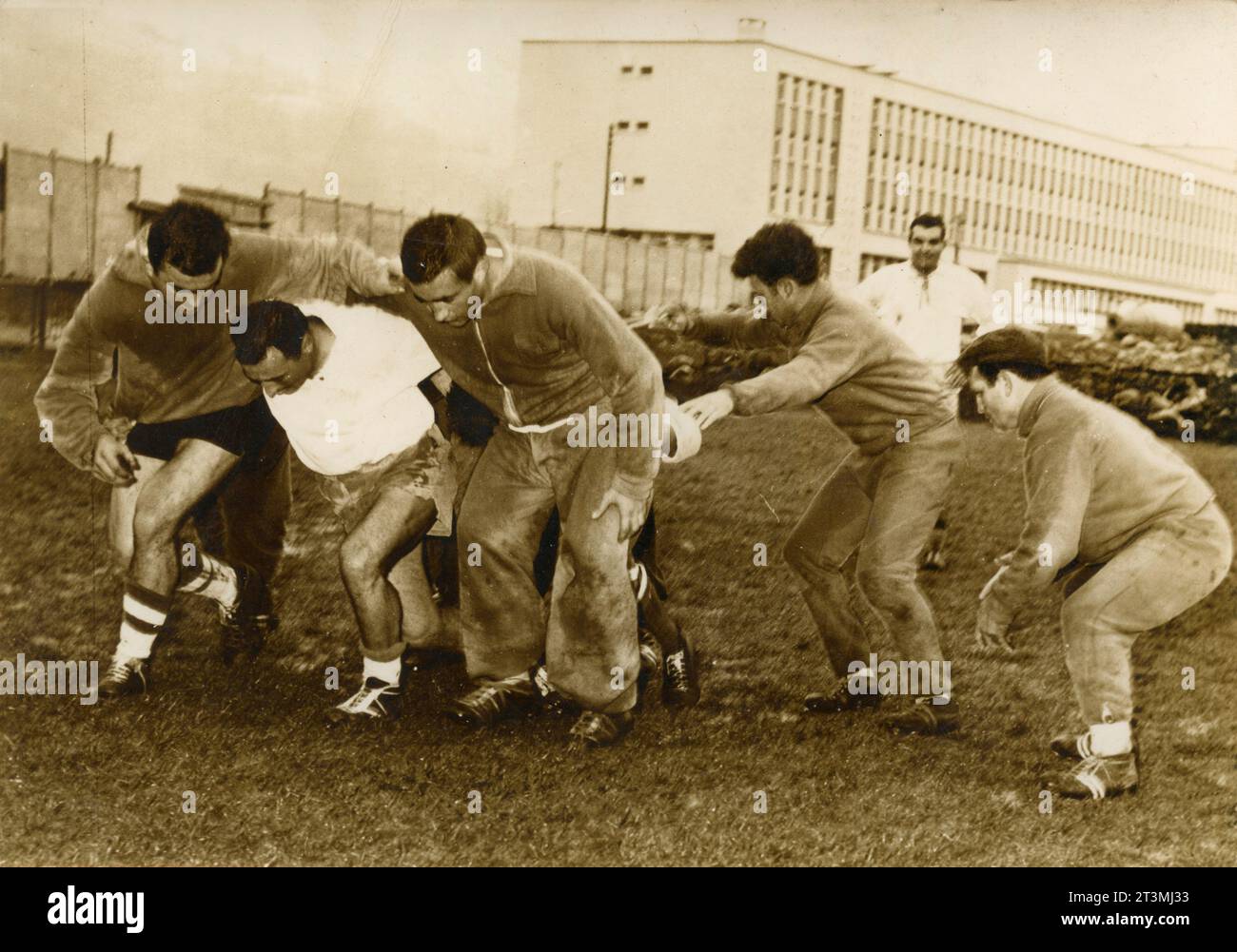 Entraînement rugby des athlètes français, France 1950s. Banque D'Images