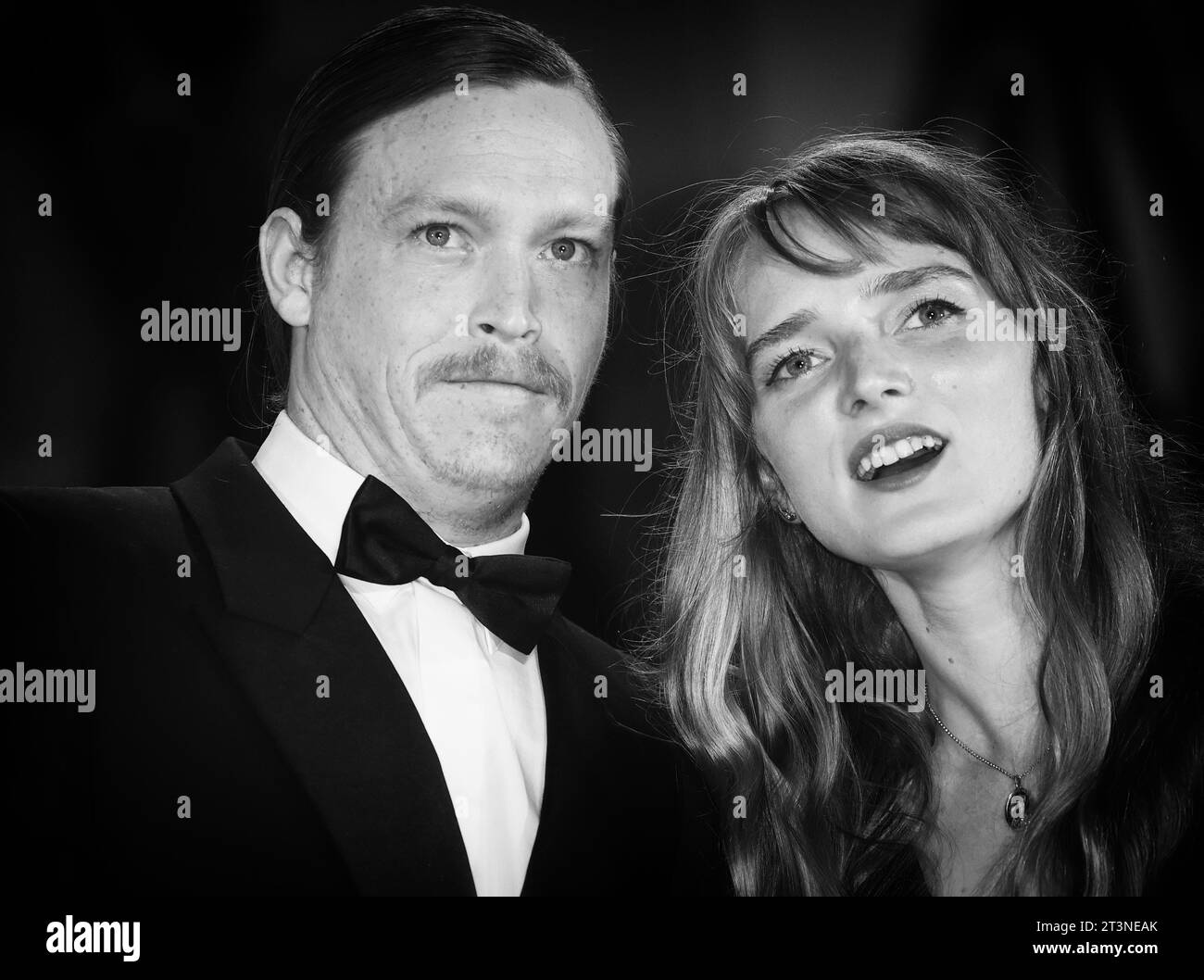 Venise, Italie. 31 août 2023. Acteur Caleb Landry Jones et Katya Zvereva crédit : Agence de photo indépendante/Alamy Live News Banque D'Images