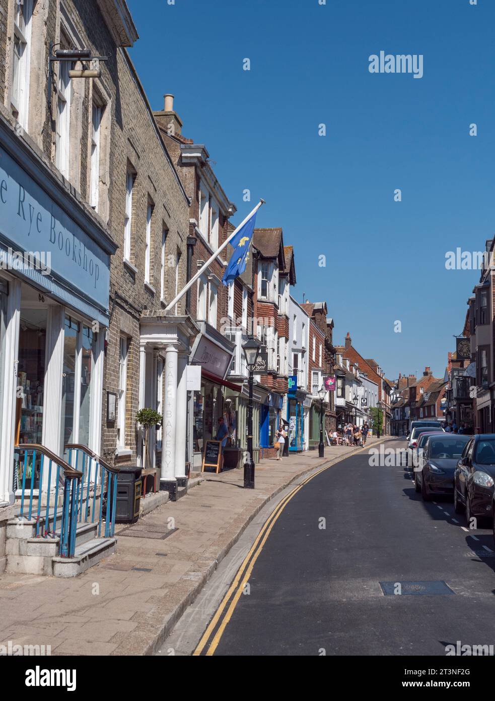 Vue générale le long de la High Street à Rye, East Sussex, Royaume-Uni. Banque D'Images
