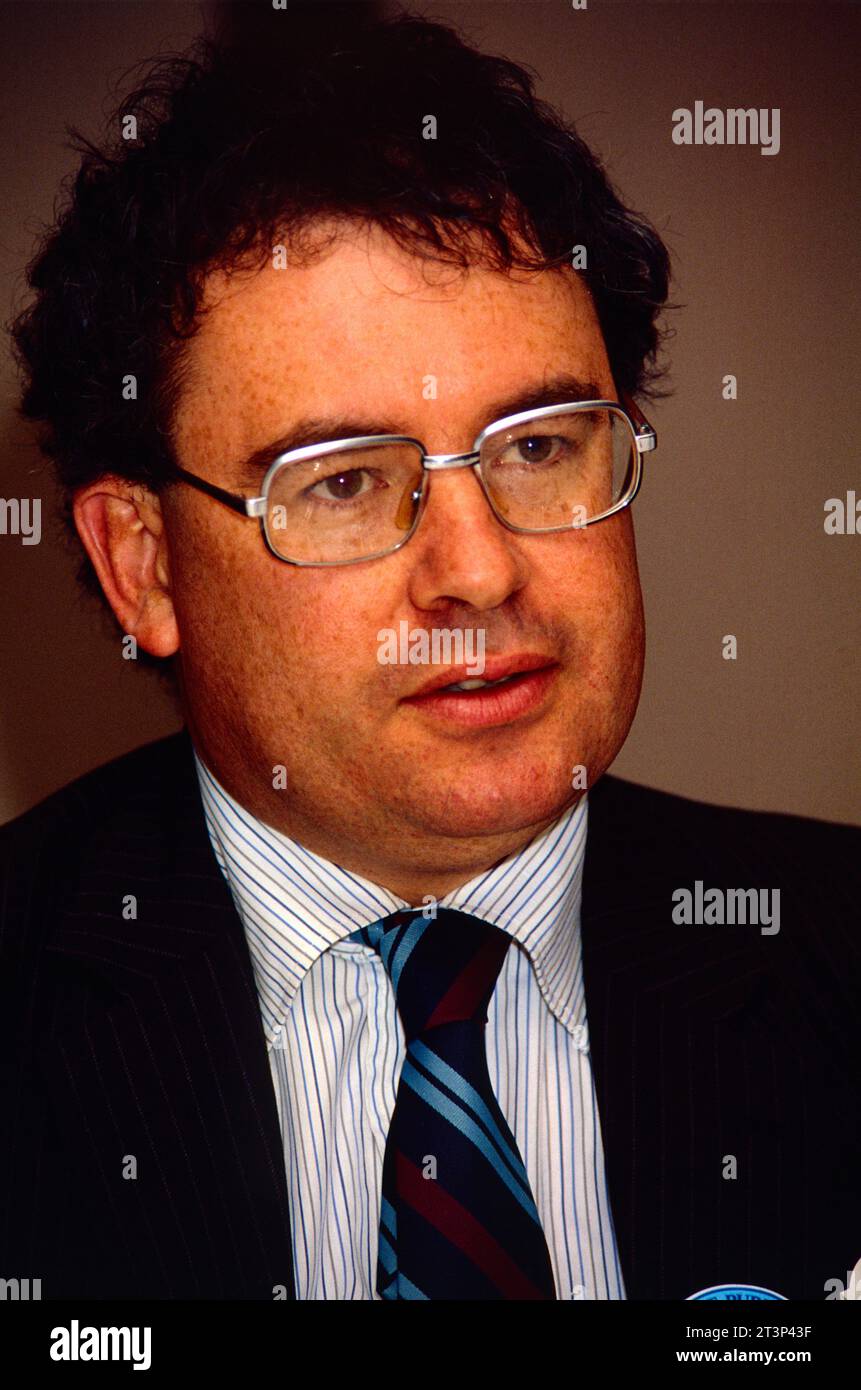 Australie. Assemblée législative de Nouvelle-Galles du Sud. Cavalier à tige. Ministre de l'éducation. 1986. Banque D'Images