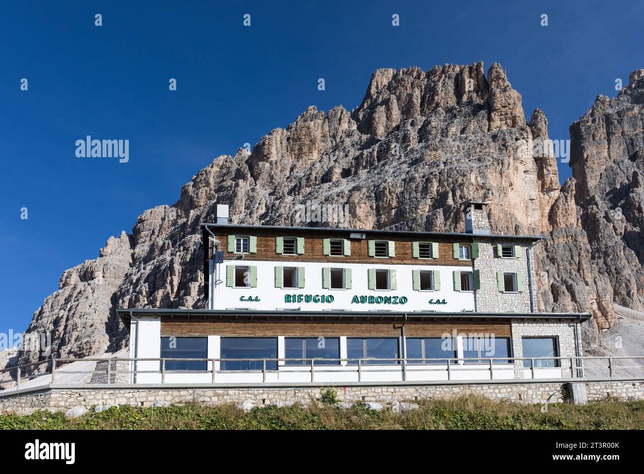 Rifugio Auronzo, Tre cime di Lavaredo, Dolomites, Italie Banque D'Images