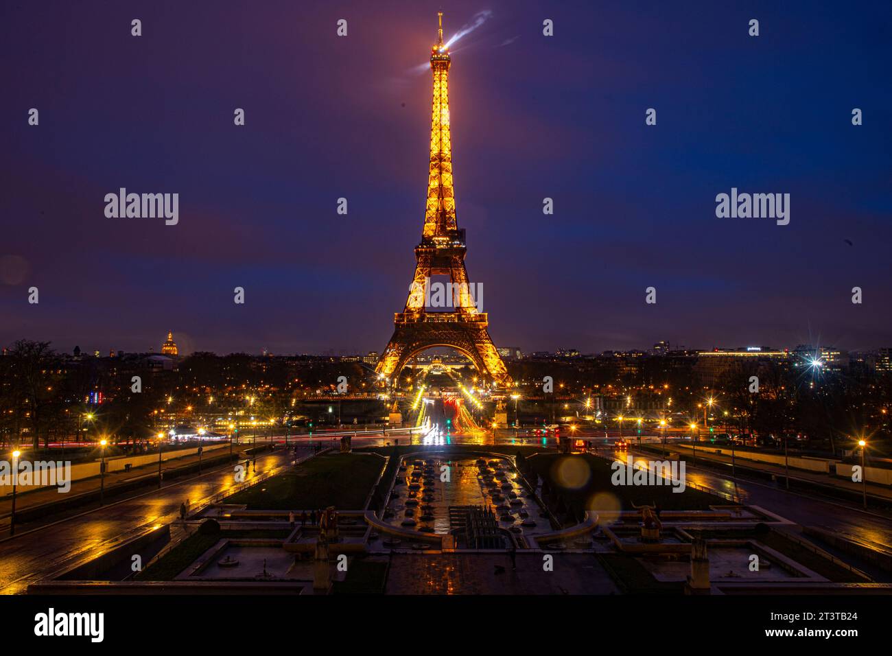 La Tour Eiffel à Paris, France. Banque D'Images