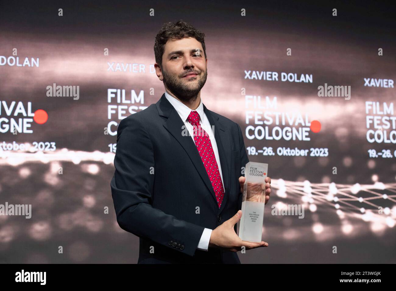 Régisseur Xavier DOLAN, Xavier DOLAN erhaelt den The Hollywood reporter Award film Festival Cologne Awards in Koeln, 26.10.2022. *** Réalisateur Xavier DOLAN, Xavier DOLAN reçoit le Hollywood reporter Award film Festival Cologne Awards à Cologne, 26 10 2022 Credit : Imago/Alamy Live News Banque D'Images