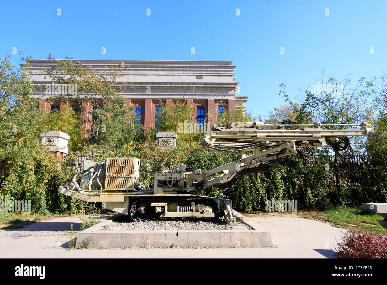 TANGSHAN - NOVEMBRE 4 : le jumbo de forage hydraulique d'extraction de charbon, parc minier national de Kailuan le 4 novembre 2013, ville de tangshan, province de hebei, Chine. Banque D'Images