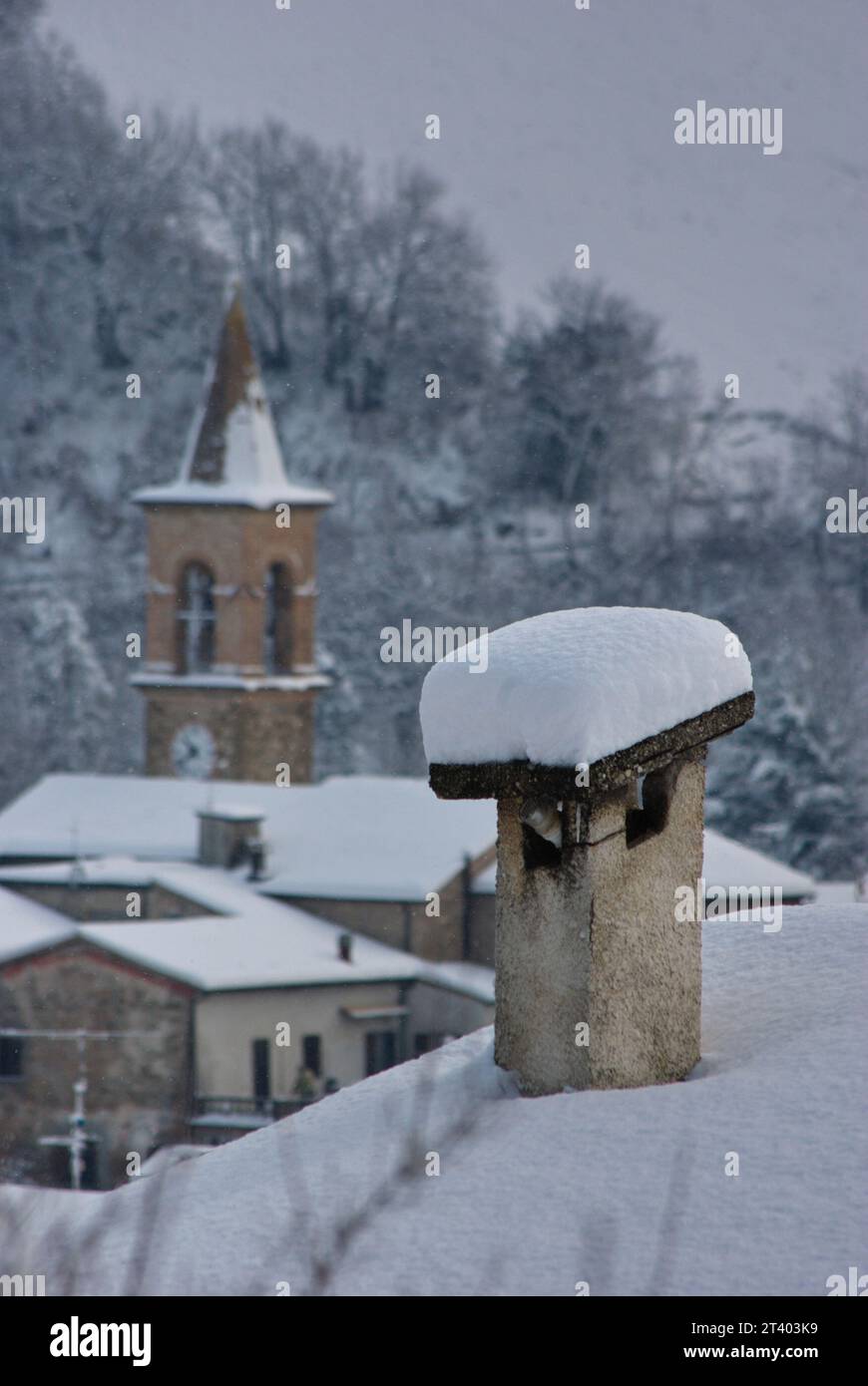 Immagine della storica nevicata del 2012 nel Montefeltro Banque D'Images