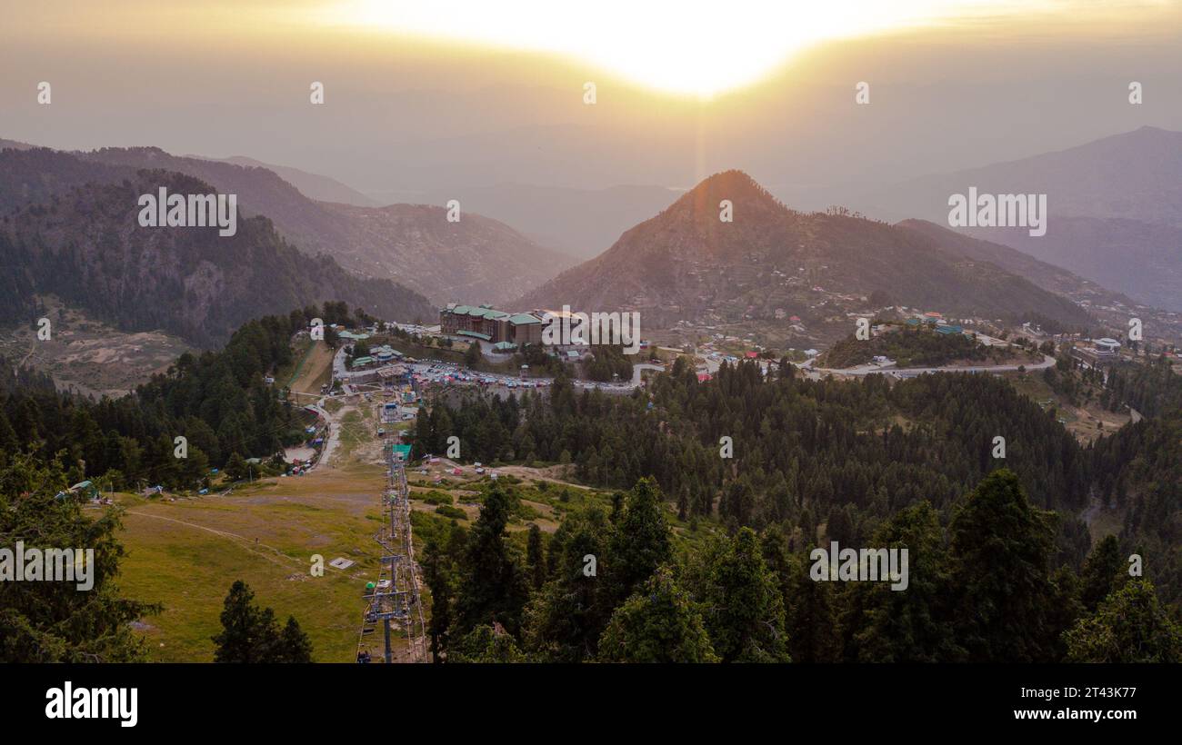 Malam Jabba est une destination touristique populaire située dans la vallée de Swat au Pakistan. Voici quelques points clés sur Malam Jabba. Banque D'Images