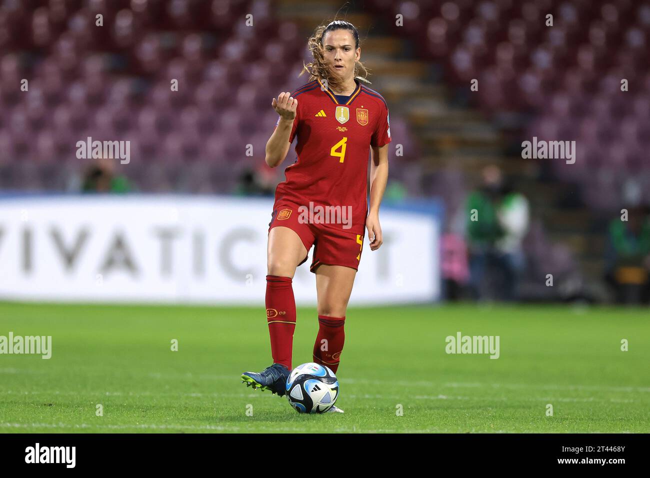 Salerne, Italie. 27 octobre 2023. Laia Codina d'Espagne lors du match de la Ligue des Nations féminines de l'UEFA au Stadio Arechi, Salerne. Le crédit photo devrait se lire : Jonathan Moscrop/Sportimage crédit : Sportimage Ltd/Alamy Live News Banque D'Images