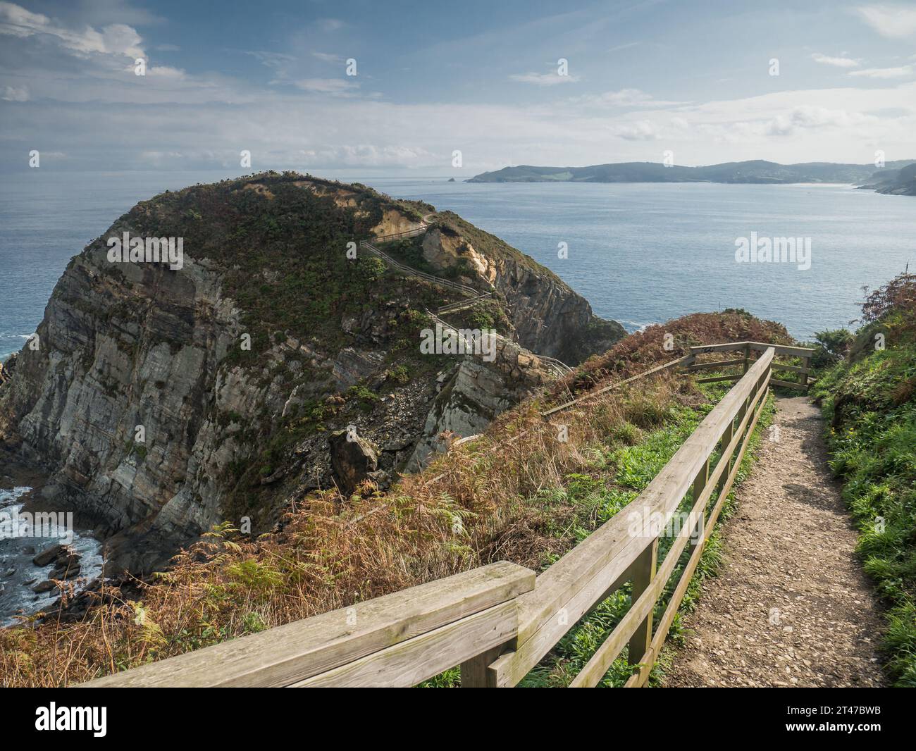 Escalier à Punta Socastro (alias Fuciño do Porco, museau de porc) à O Vicedo, Viveiro, Lugo, Galice, Espagne Banque D'Images