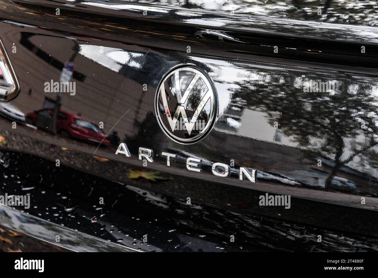 Düsseldorf 29.10.2023 Volkswagen VW Arteon Lackkratzer Vollkaskoversicherung Teilkaskoversicherung Autoversicherung KFZ-Versicherung Schadenfreiheitsrabatt SF-Klasse Düsseldorf Nordrhein-Westfalen Deutschland *** Düsseldorf Düsseldorf 29 10 2023 Volkswagen VW Arteon peinture scratch assurance complète assurance automobile intégrale assurance automobile intégrale prime de non réclames Bonus prime de crédit : Rhénanie du Nord/Westphalie Allemagne Imago Allemagne en direct SF Imago Banque D'Images
