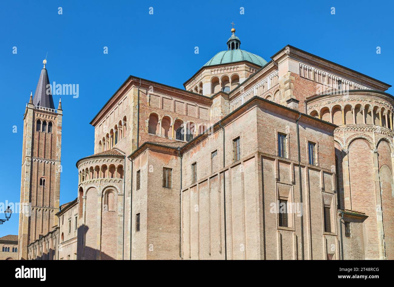 Parme, italie, vue arrière des architectures de la cathédrale Santa Maria Assunta Banque D'Images