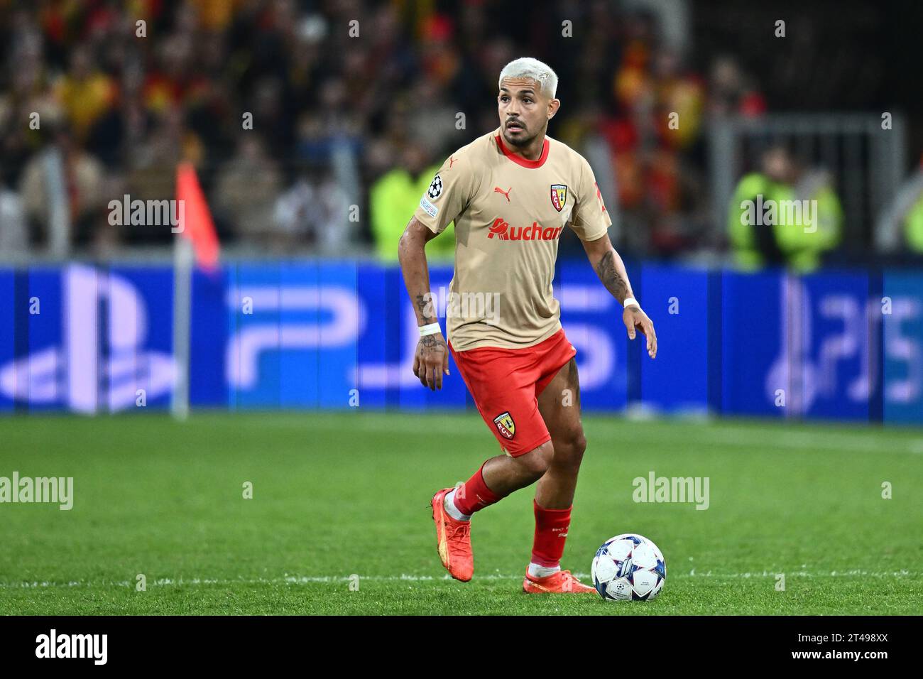Aruna Dindane 🇨🇮 Racing Club de Lens 2005-2009 132 matchs - 39 buts - Coupe Intertoto 2005 Aruna Dindane 🇨🇮 Racing Club de Lens 2005-2009 132 matchs - 39 buts - Coupe Intertoto 2005