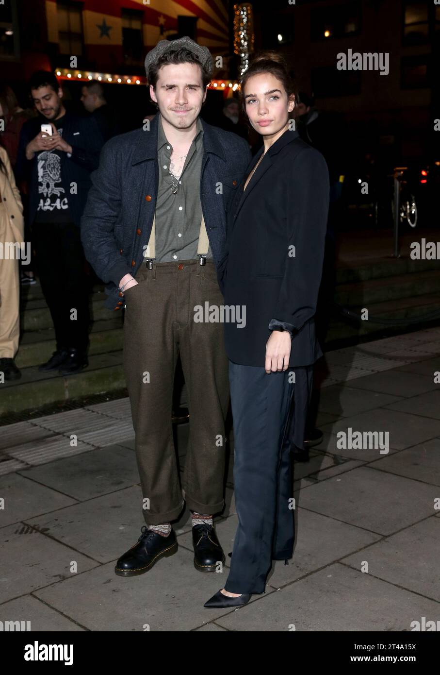 Brooklyn Beckham et Hana Cross assistent à la fabuleuse foire du Fonds au Roundhouse à Londres, en Angleterre. Banque D'Images