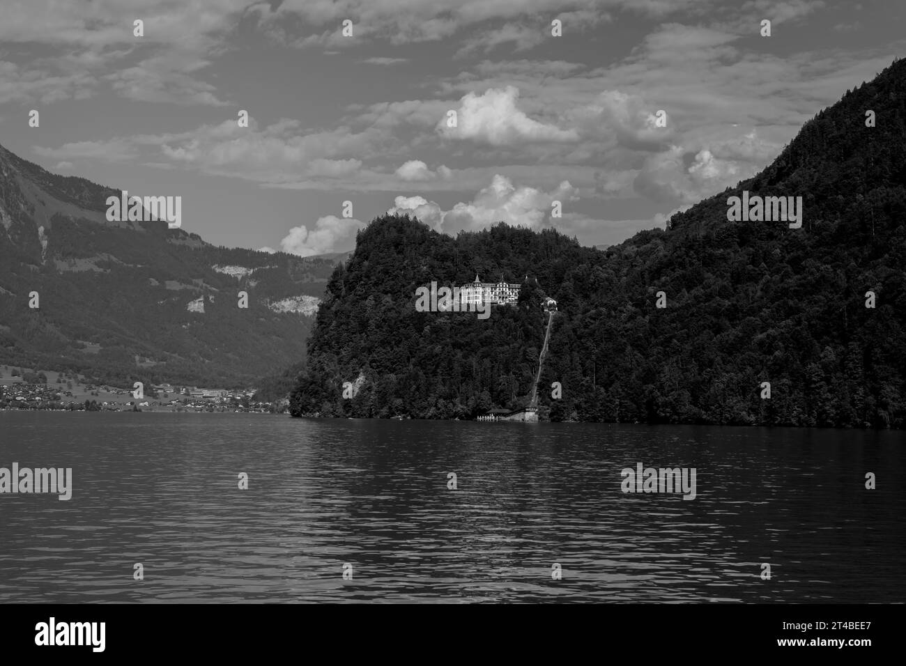 Le Historical Grandhotel Giessbach sur le flanc de la montagne sur le lac de Brienz à Brienz, Oberland bernois, canton de Berne, Suisse Banque D'Images