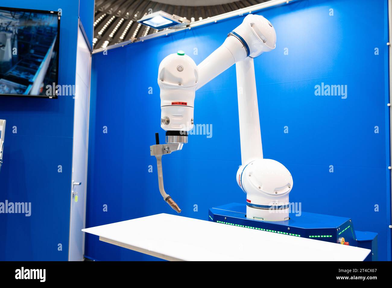 Robot de Soudage automatique dans une usine moderne à l'opération. Banque D'Images