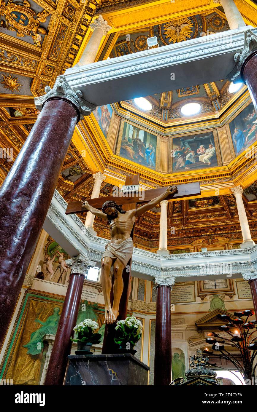 Intérieur du baptistère du Latran, Rome, Italie Banque D'Images