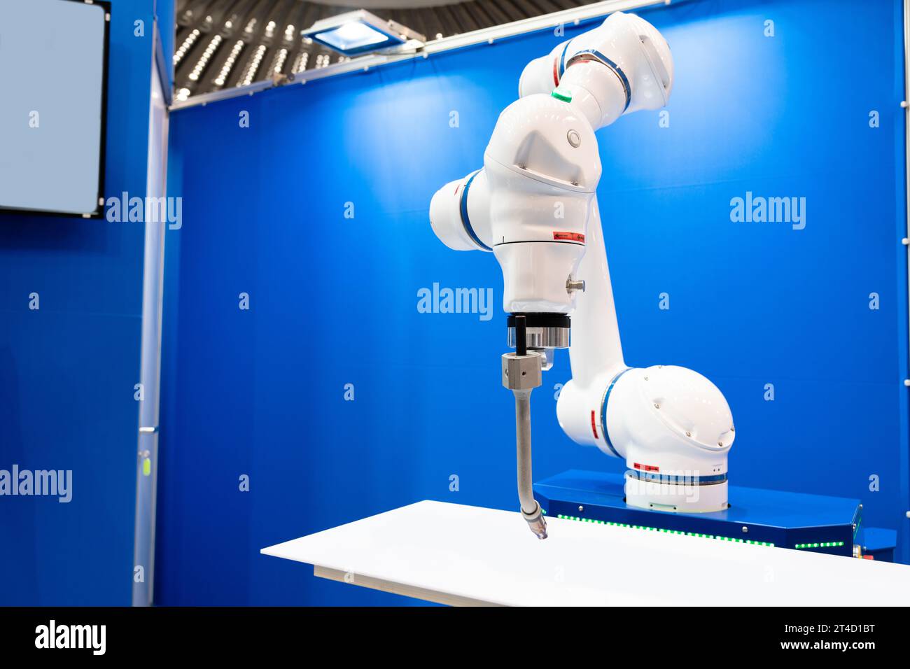 Robot de Soudage automatique dans une usine moderne à l'opération. Banque D'Images