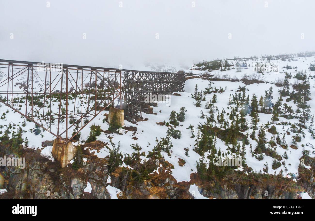 Construit en 1901, c'était le plus haut pont cantilever du monde. Il a été utilisé jusqu'en 1969, date à laquelle un nouveau pont et un nouveau tunnel l'ont remplacé. Banque D'Images