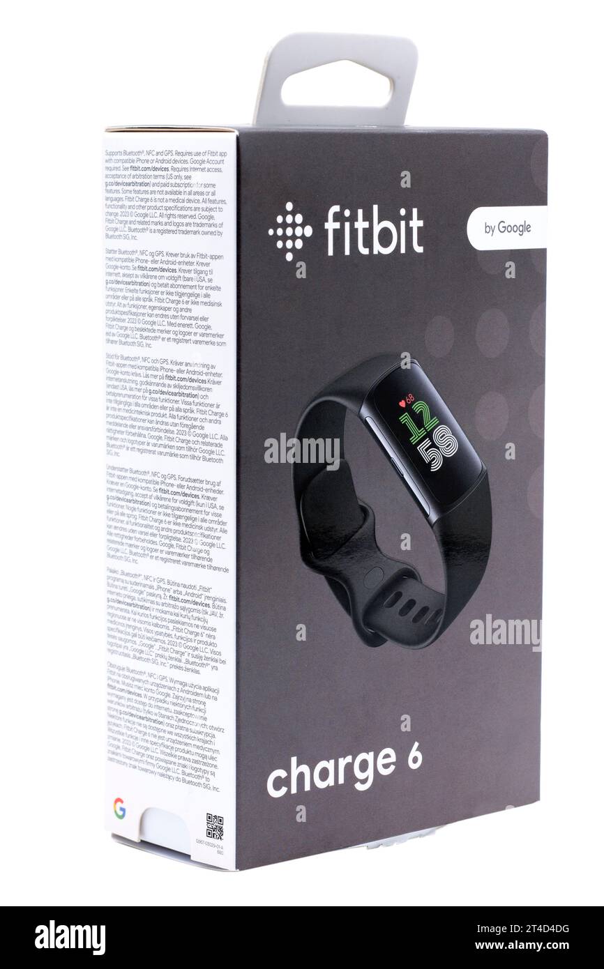 Boîte contenant Fitbit charge 6 Fitness Tracker Banque D'Images