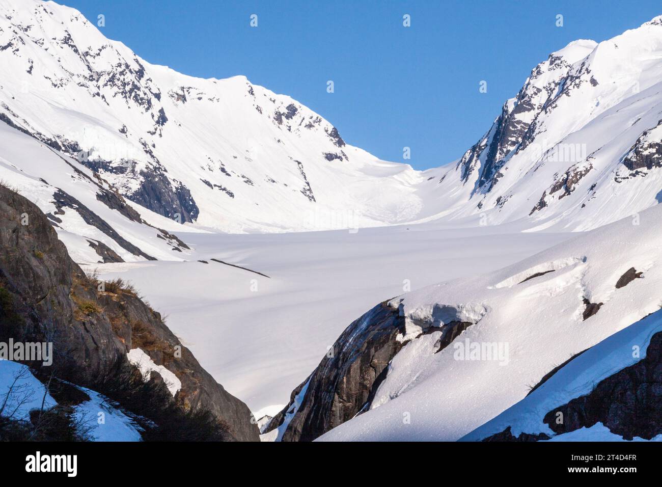Glacier Bartlett dans les monts Kenai en Alaska. Ce glacier est visible depuis le trajet en train de l'Alaska Railroad dans la région du « Loop District ». Banque D'Images