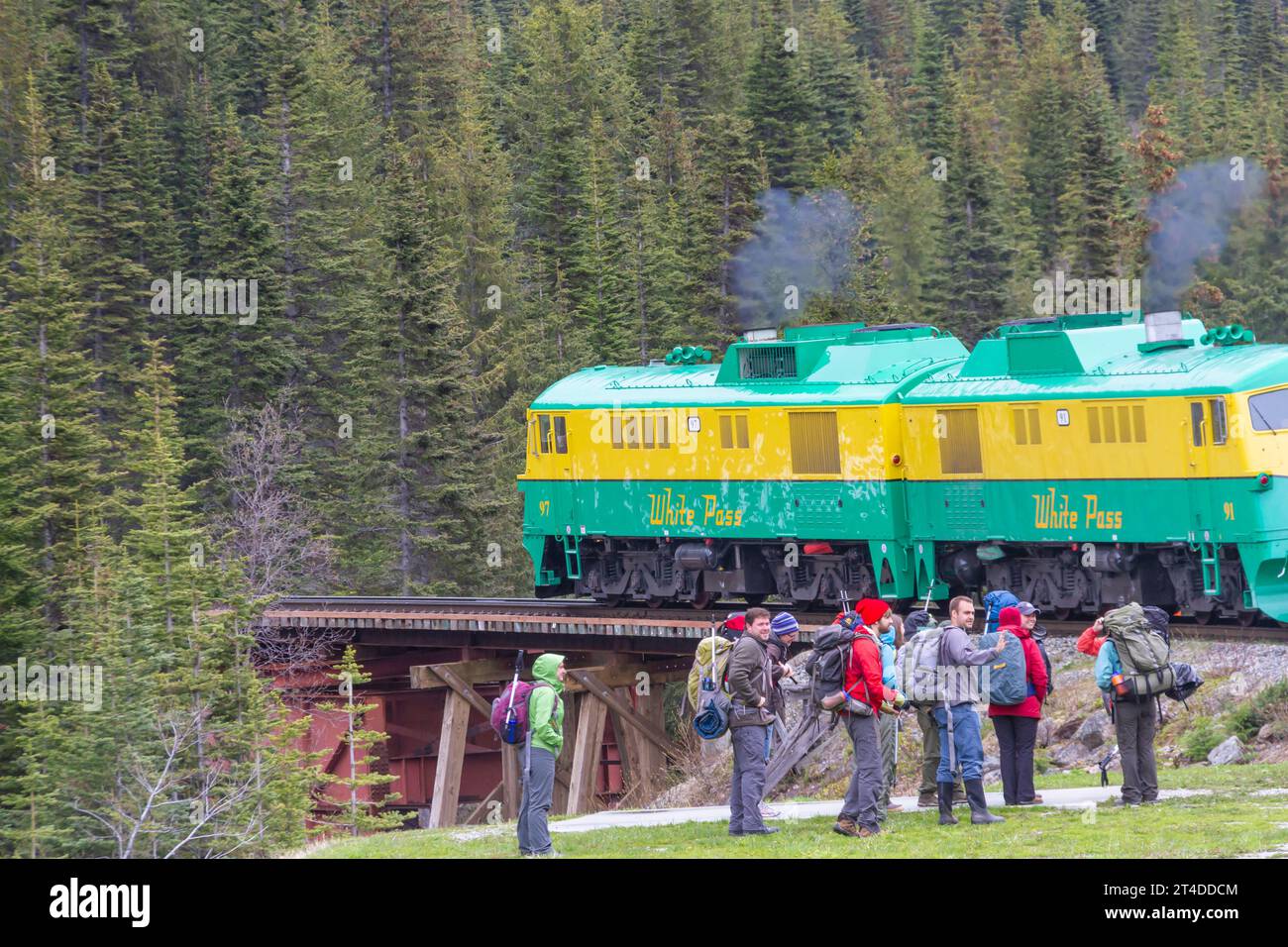 White Pass et Yukon route (WP&YR) le trajet en train de Skagway, en Alaska, à Fraser, en Colombie-Britannique, tire parti de cet incroyable exploit technique. Banque D'Images
