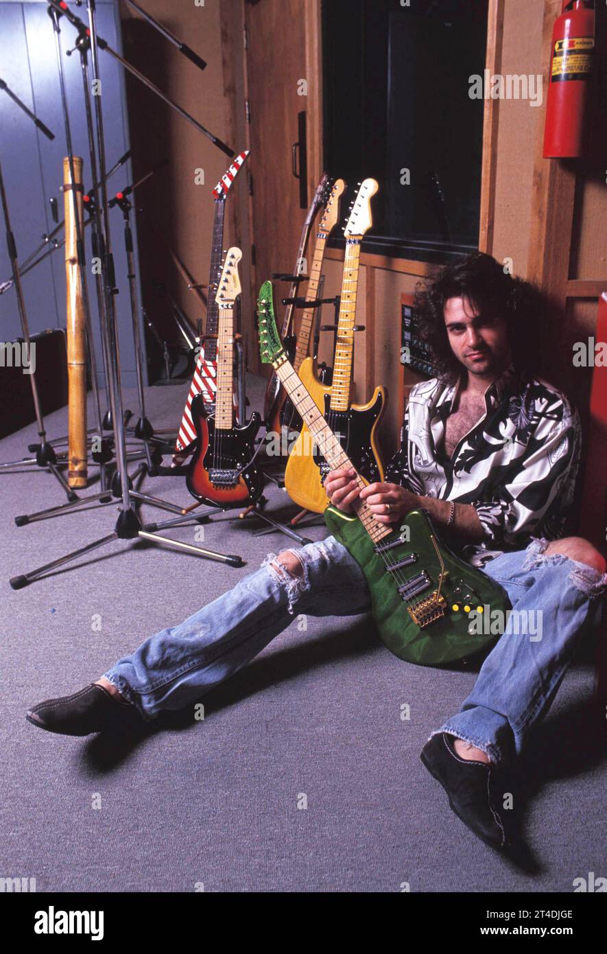 DWEEZIL ZAPPA ; guitariste rock américain et acteur occasionnel. Il est le fils du compositeur et interprète Frank Zappa ; crédit : Lynn McAfee / Performing Arts Images www.performingartsimages.com Banque D'Images