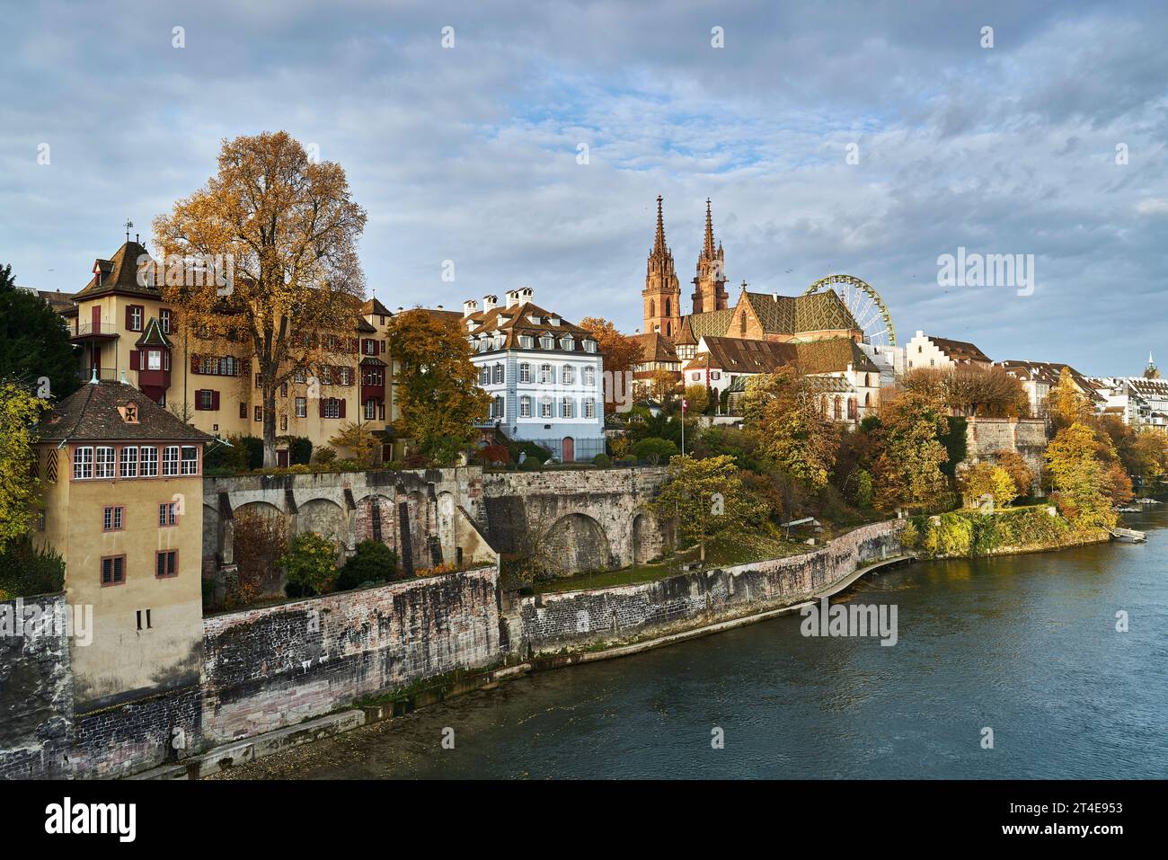 Bâle, ville de Bâle, Baselstadt, foire d'automne, Rhin, rivière, grande roue, Suisse, Münster, Palatinat Banque D'Images