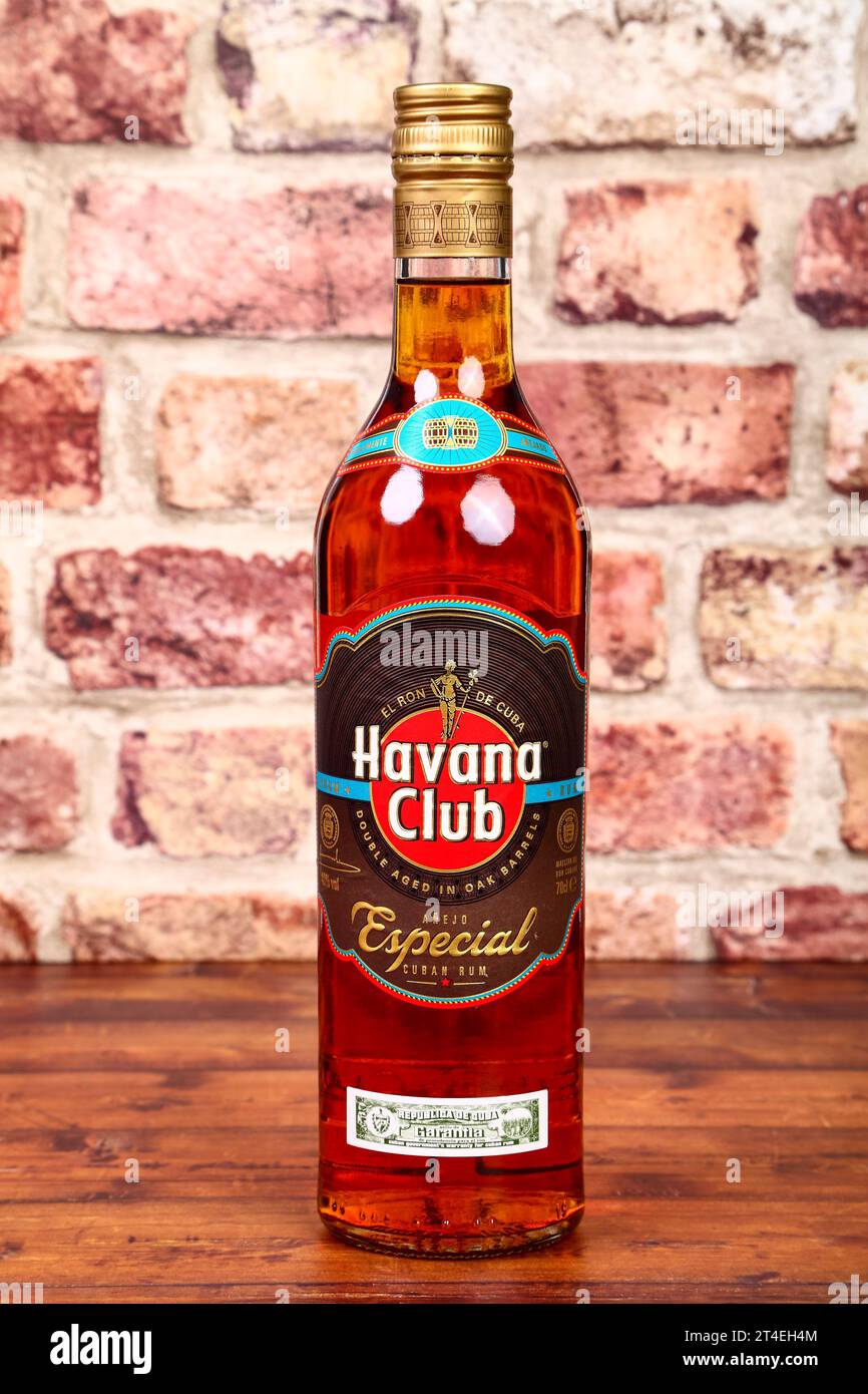 Bouteille de Cuban Havana Club Especial Rhum Banque D'Images