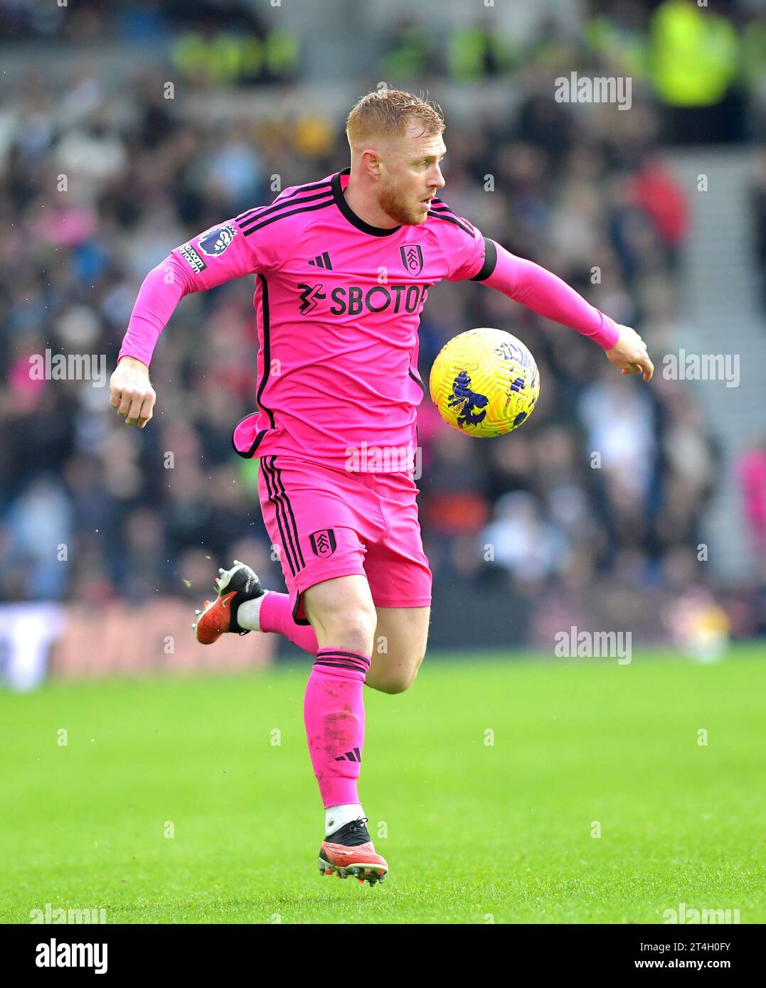 Harrison Reed de Fulham lors du match de Premier League entre Brighton et Hove Albion et Fulham à l'American Express Stadium, Brighton, Royaume-Uni - 29 octobre 2023 photo Simon Dack / Telephoto Images. Usage éditorial uniquement. Pas de merchandising. Pour les images de football des restrictions FA et Premier League s'appliquent inc. Aucune utilisation Internet/mobile sans licence FAPL - pour plus de détails contacter football Dataco Banque D'Images