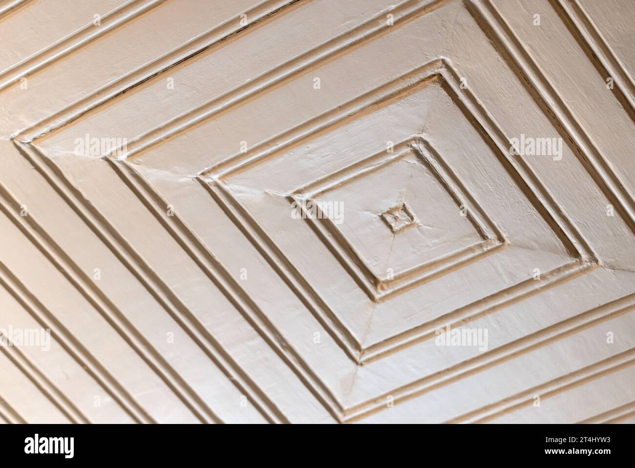 Motif géométrique d'un vieux plafond en bois Banque D'Images