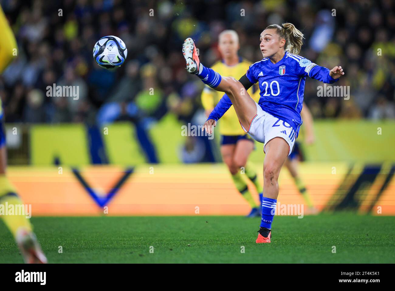 Giada Greggi d'Itally en action lors du match de football du groupe A4 de l'UEFA Women's Nations League entre la Suède et l'Italie au Eleda Stadion à Malmo, Suède, le 31 octobre 2023.photo : Andreas Hillergren / TT / code 10600 Banque D'Images