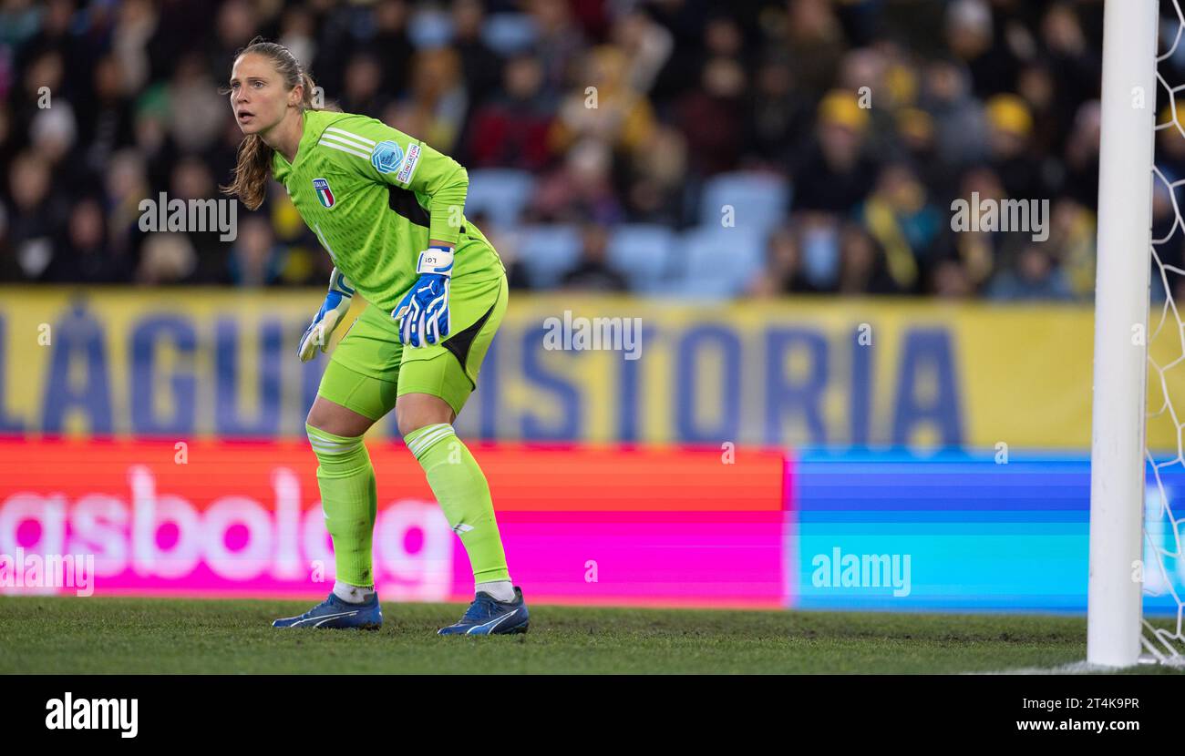 La gardienne italienne Laura Giuliani en action lors du match de football du groupe A4 de l'UEFA Women's Nations League entre la Suède et l'Italie au Eleda Stadion à Malmo, en Suède, le 31 octobre 2023. Photo : Andreas Hillergren / TT / code 10600 Banque D'Images