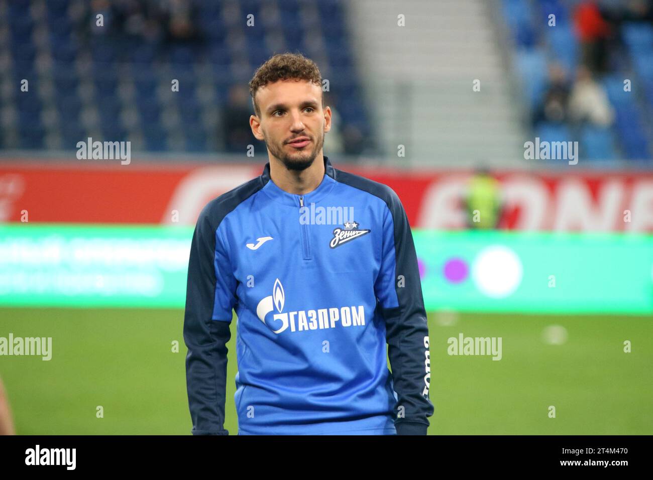 Saint-Pétersbourg, Russie. 31 octobre 2023. Strahinja Erakovic (25) de Zenit vu en action lors du match de football de la coupe de Russie 2023/2024 entre le Zenit Saint-Pétersbourg et Krylia Sovetov Samara à Gazprom Arena. L'équipe Zenit FC a gagné contre Krylia Sovetov avec un score final de 1:0. Crédit : SOPA Images Limited/Alamy Live News Banque D'Images