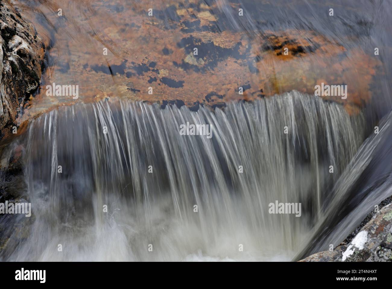 Cascade au-dessus de Glen Affric Highlands Scotland UK Banque D'Images