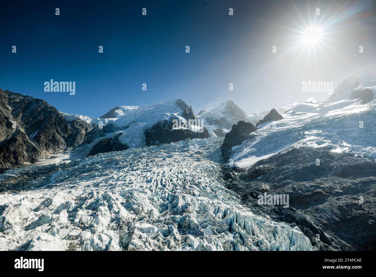 Glacier des Bossons vu depuis la jonction à Chamonix Banque D'Images