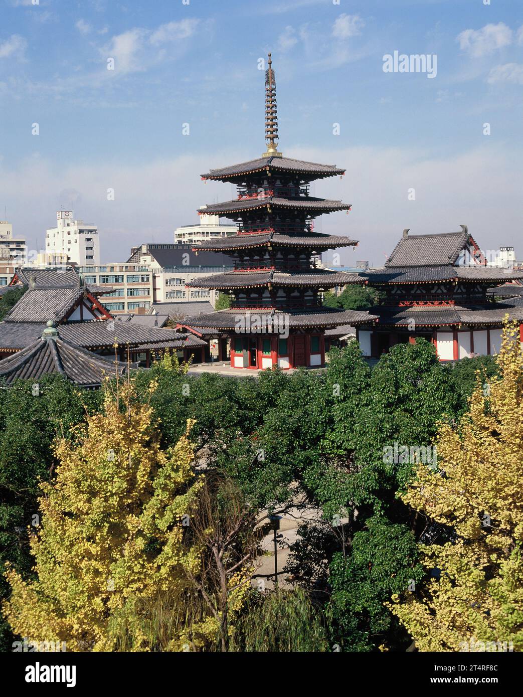 Japon. Osaka. Temple Shitennō-ji. Banque D'Images