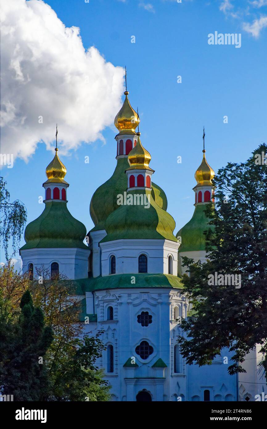 Cathédrale Saint-Nicolas à Nizhyn. Le bâtiment date du début du baroque ukrainien. Une ancienne église orthodoxe. Banque D'Images